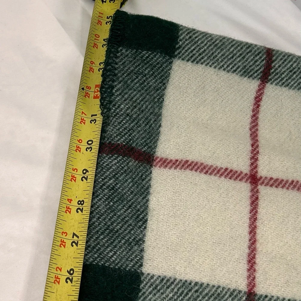Amana‎ Woolen Mills Red and Green Plaid Wool Scarf Made in USA